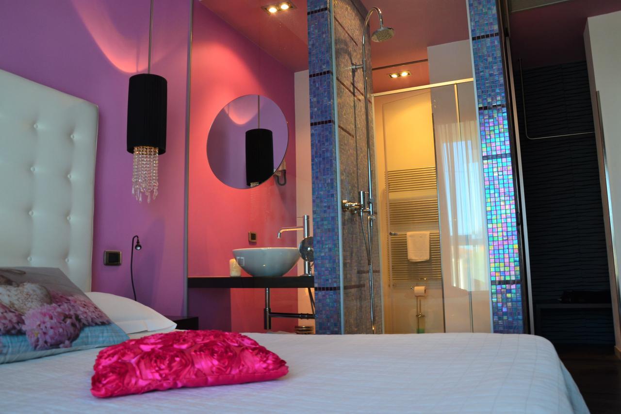 Hotel In - Lounge Room Cazzago  Esterno foto