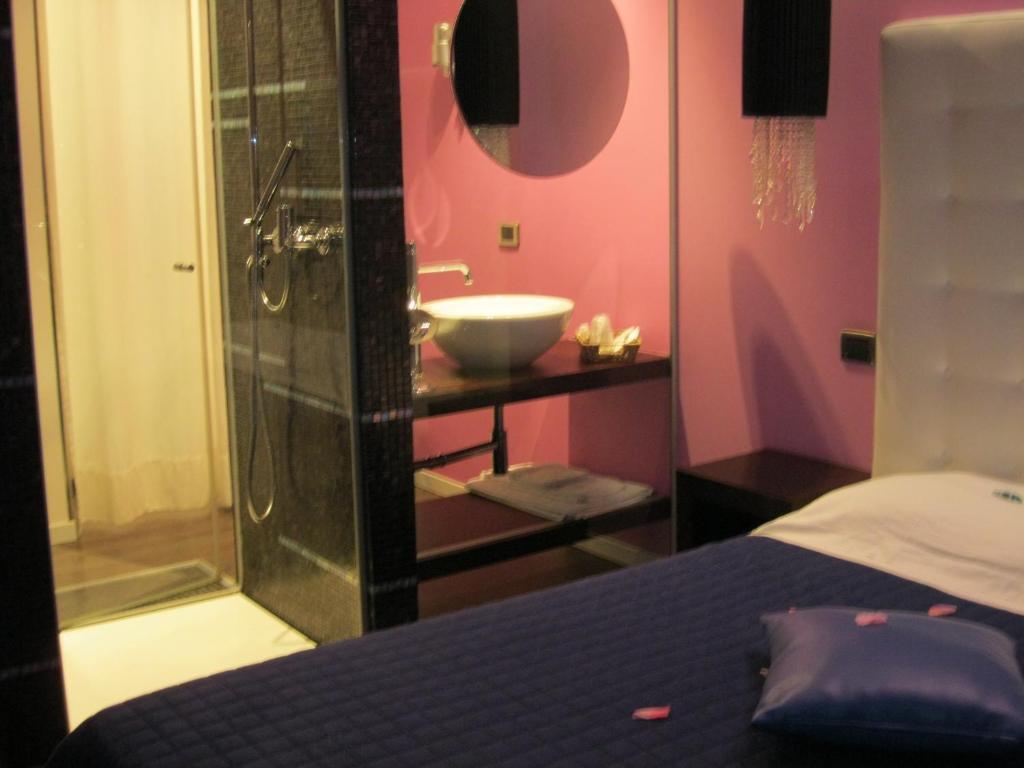 Hotel In - Lounge Room Cazzago  Esterno foto
